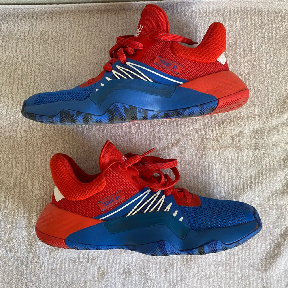 Donovan Mitchell Adidas Issue 1 spider Man addition